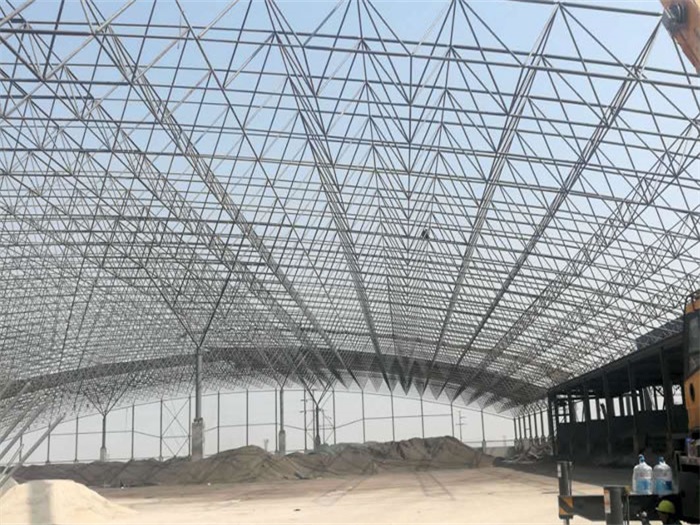 凤城钢厂料仓网架工程